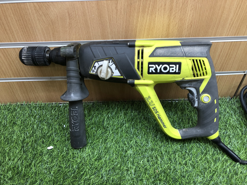 Перфоратор Ryobi ERH850RS