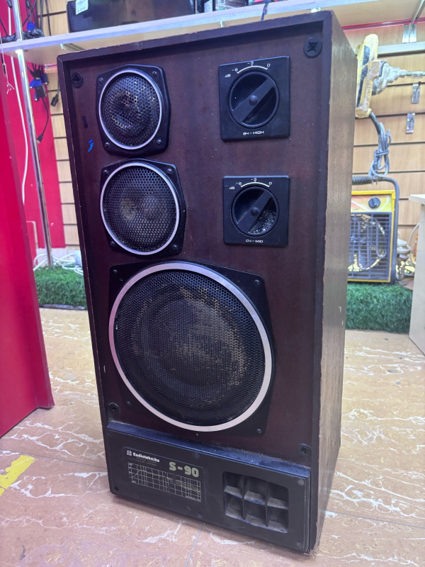 Музыкальный центр Radiotechnika c90
