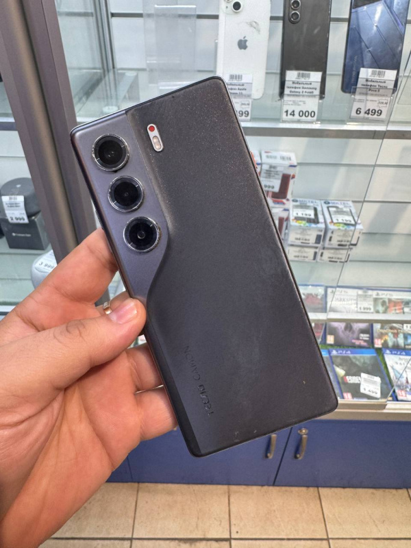 Мобильный телефон Tecno Camon 40